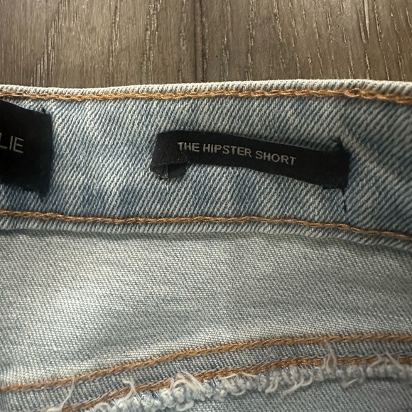 Kendall & Kylie Hipster Short - Picture 9 of 11